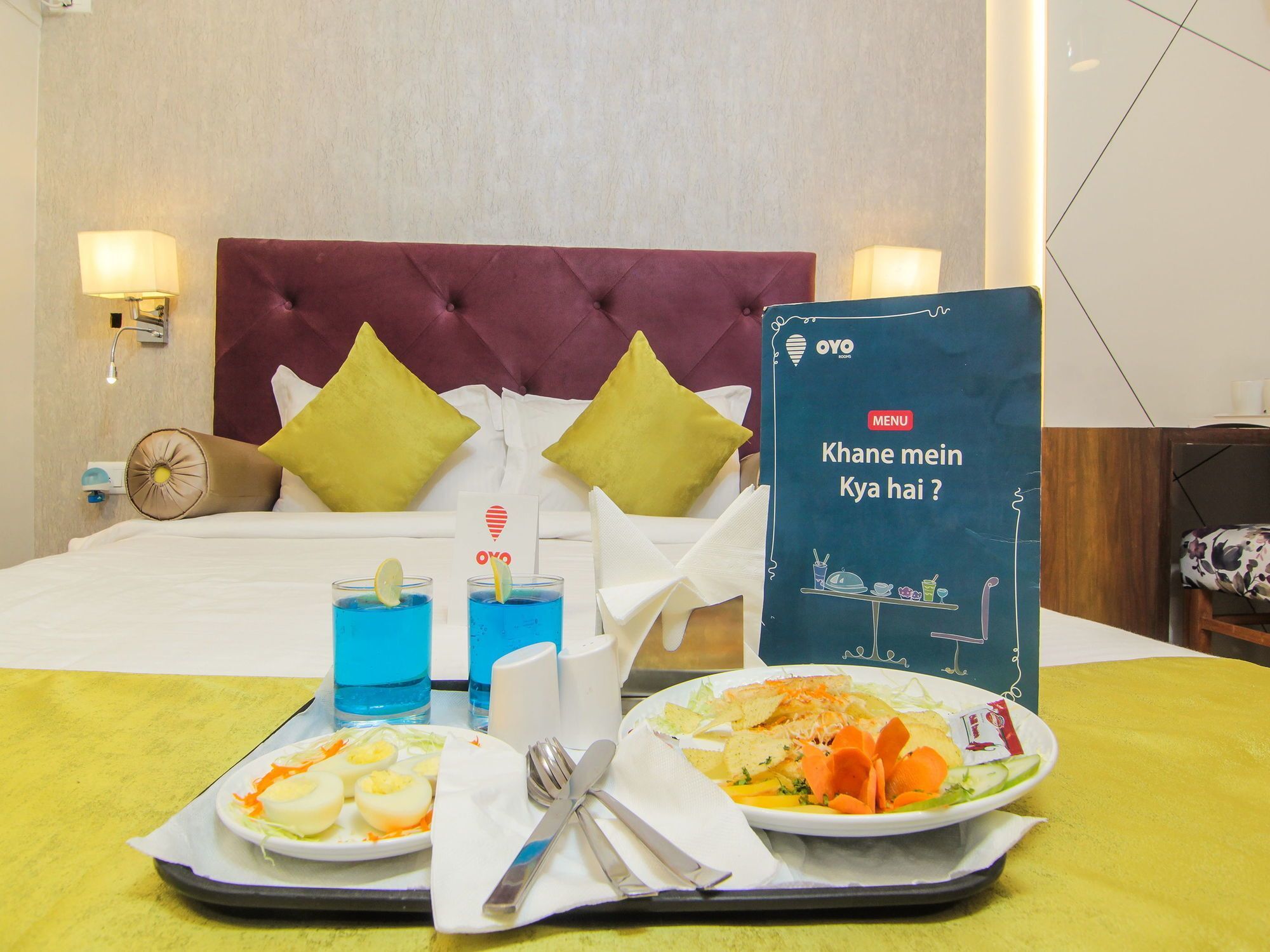 Hotel Gurveer Royal Lucknow Bagian luar foto